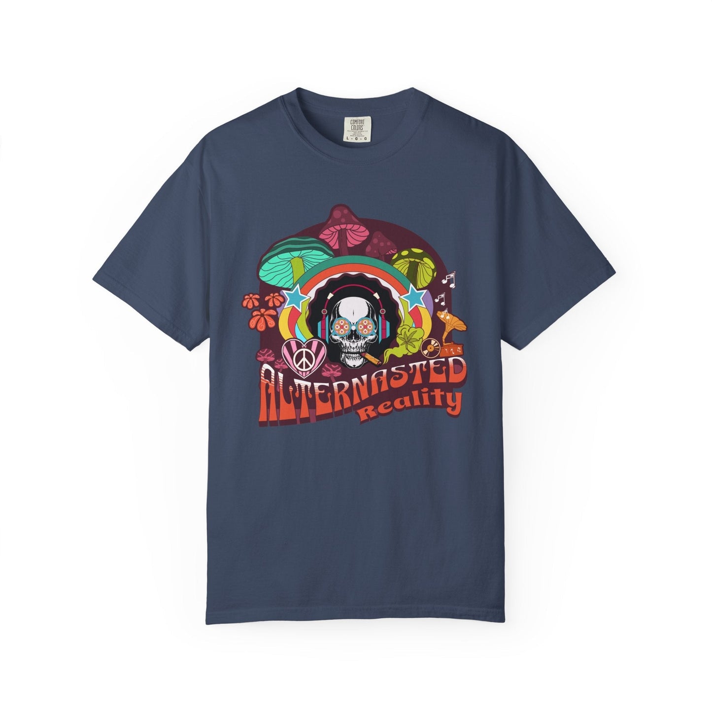 Alien t-shirt - Lovingly terrestrial for sci-fi enthusiaParty skull - Psychedelic alien t-shirt for Sci-Fi enthusiasts | Trendy & durablests