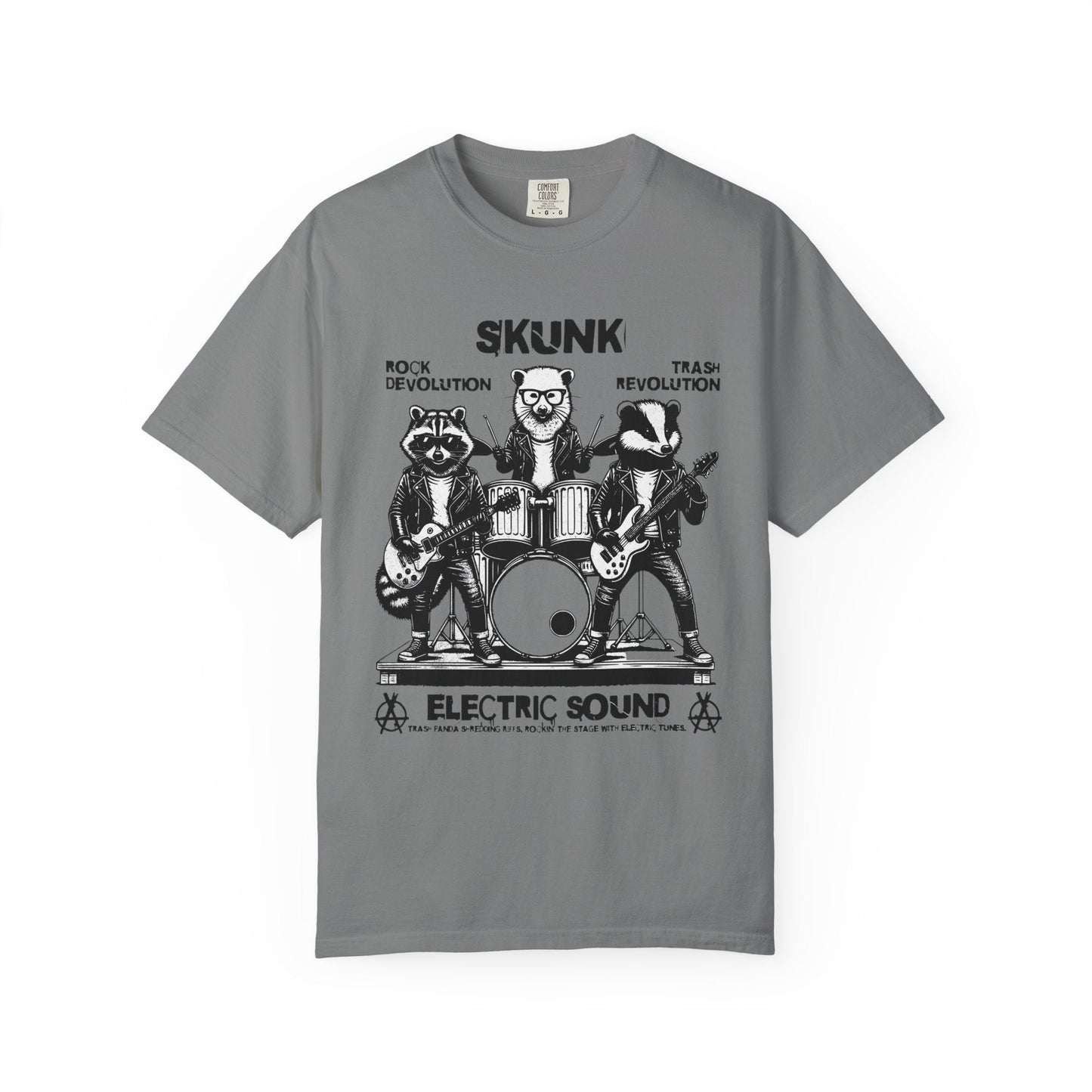 Vintage Skunk band t-shirt for rock music and cartoon fans