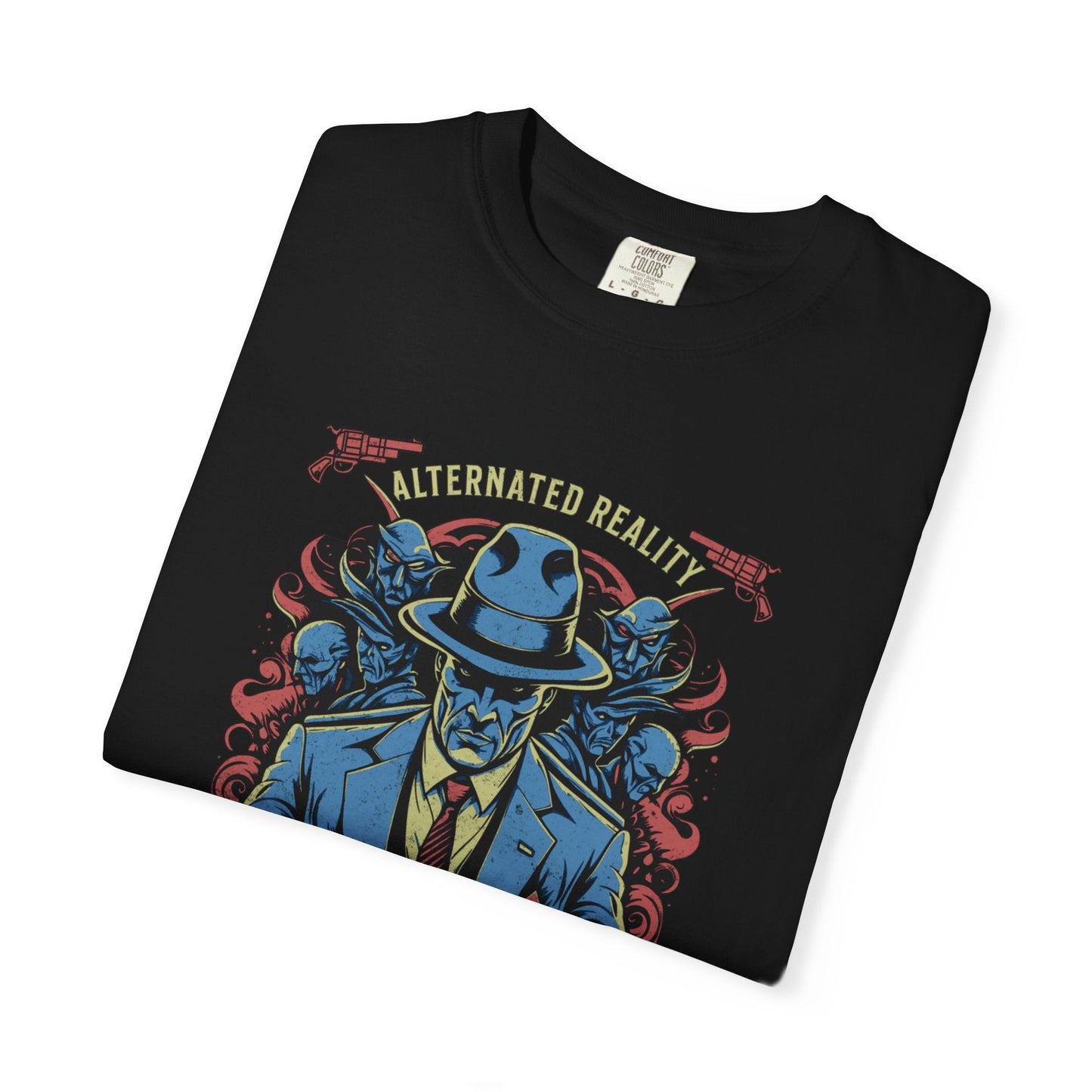 Two pistols design with cool skull & flames- Graphic t-shirt - Comfort
