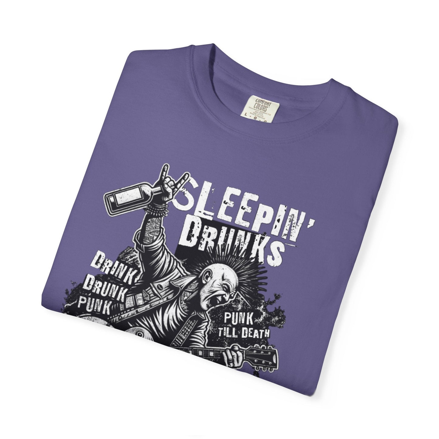 Sleeping drunks t-Shirt - punk is not dead & quirky casual wear