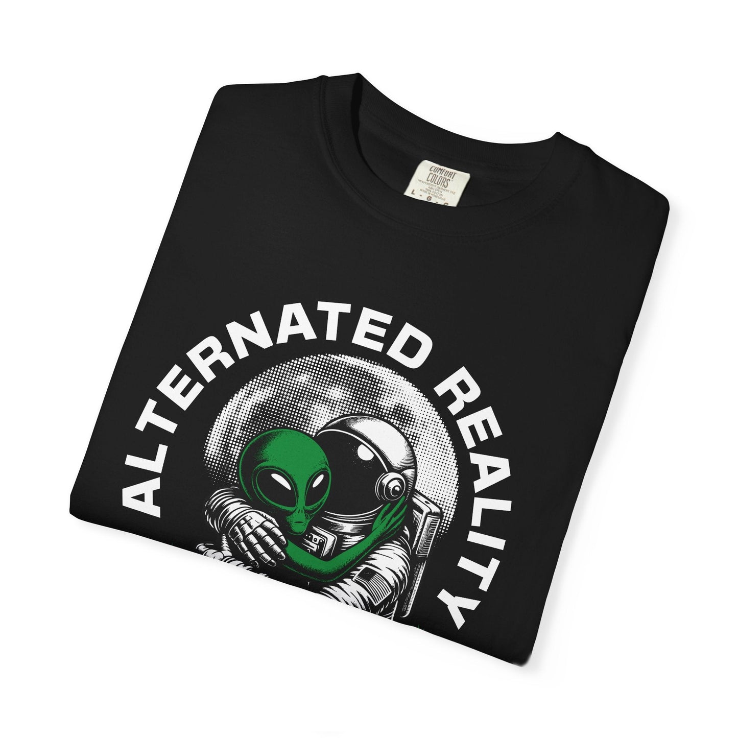 Alien love t-shirt with vintage alien and astronaut design