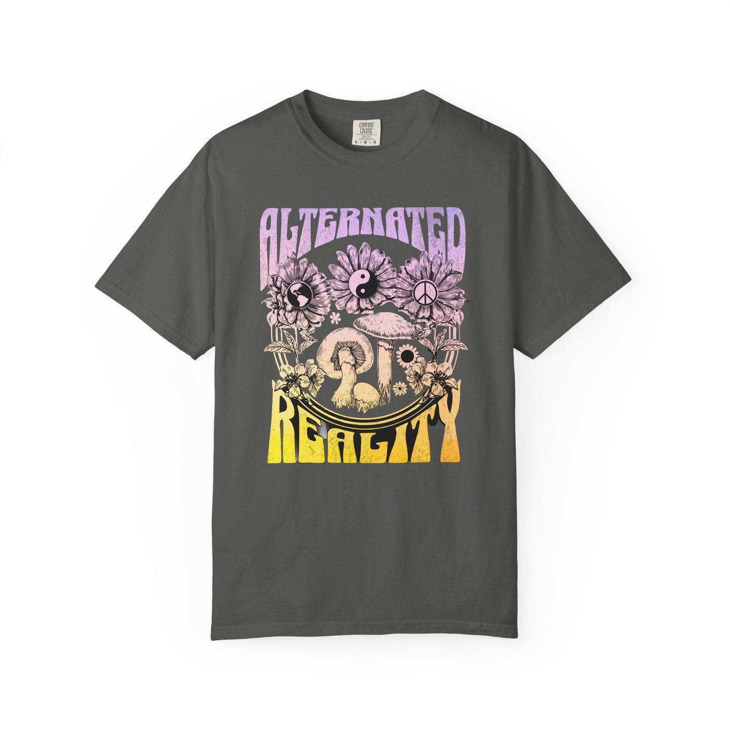 Psychedelic Mushroom T-Shirt with Vintage Hippie Design - Retro Style