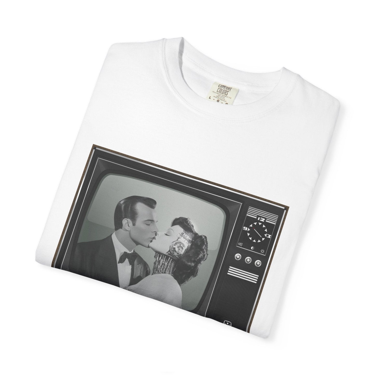 Retro love robot stylish t-shirt with romantic nostalgic art design