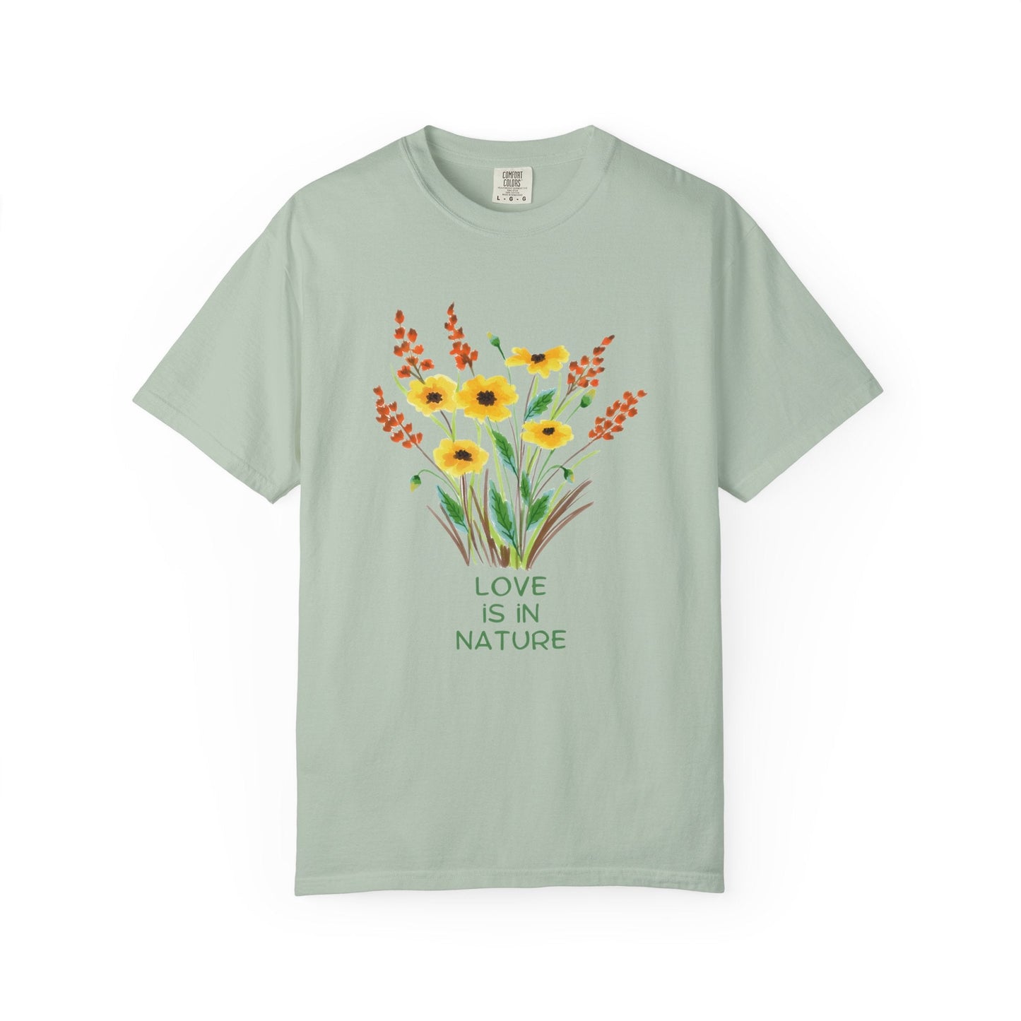 Nature love t-shirt with floral design – Eco-friendly fashion