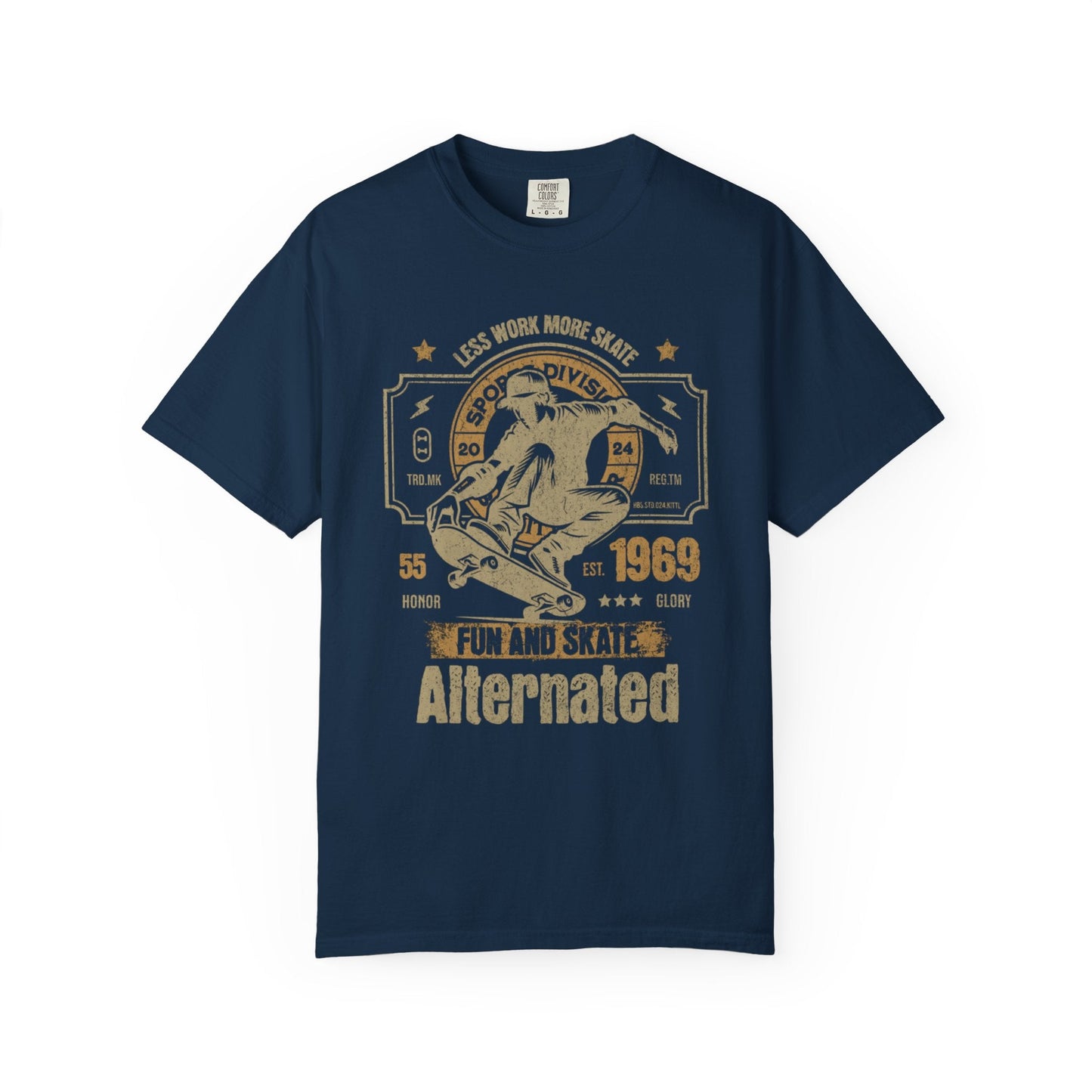 Skateboarding t-shirt vintage style for sport adventures enthusiasts