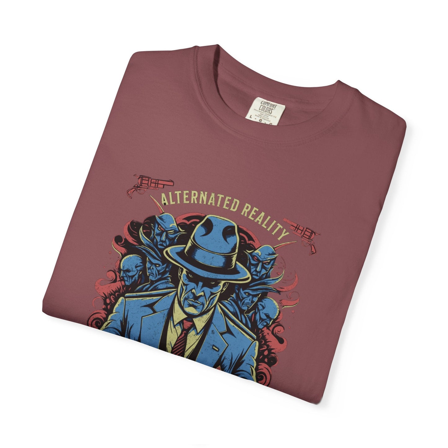 Two pistols design with cool skull & flames- Graphic t-shirt - Comfort