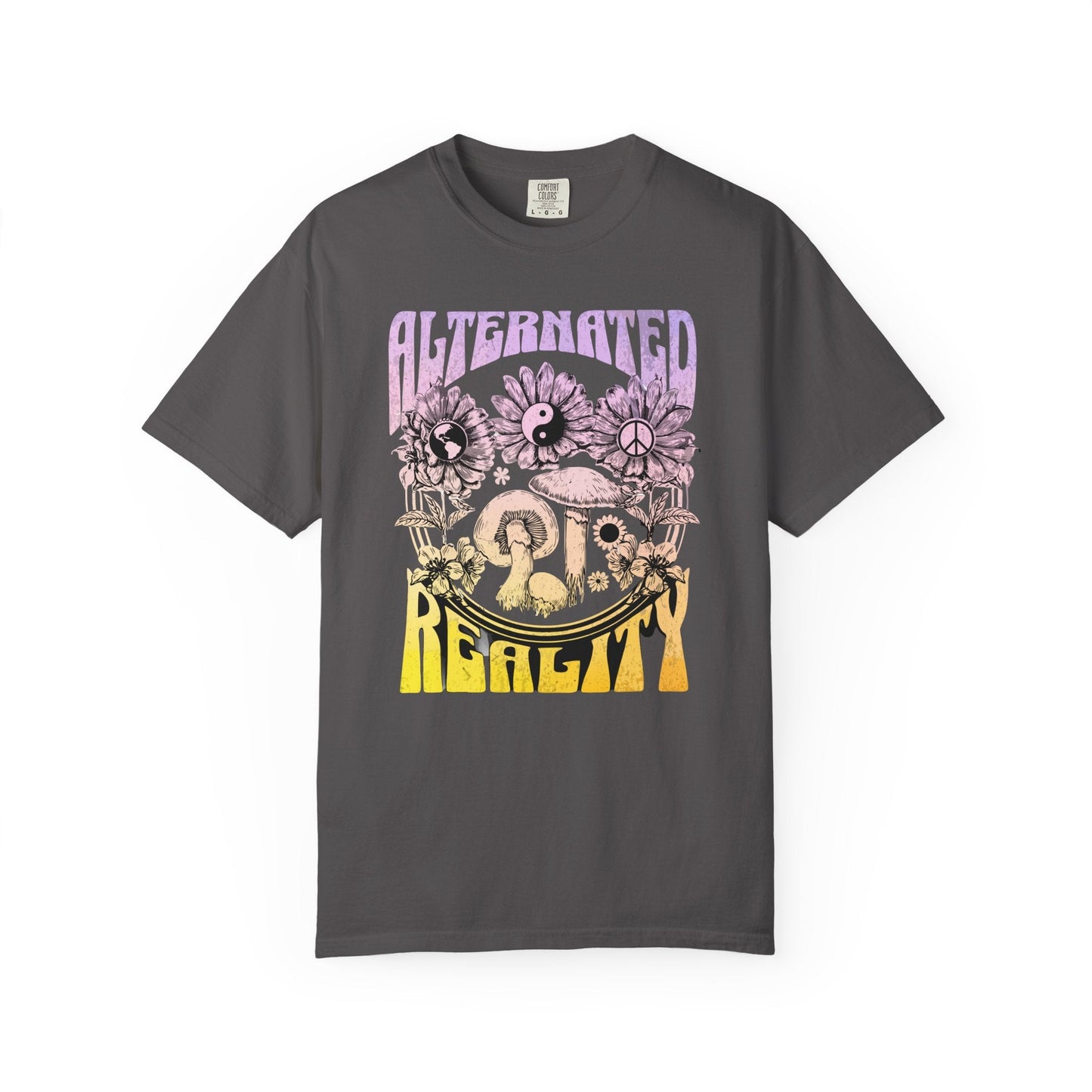 Psychedelic Mushroom T-Shirt with Vintage Hippie Design - Retro Style