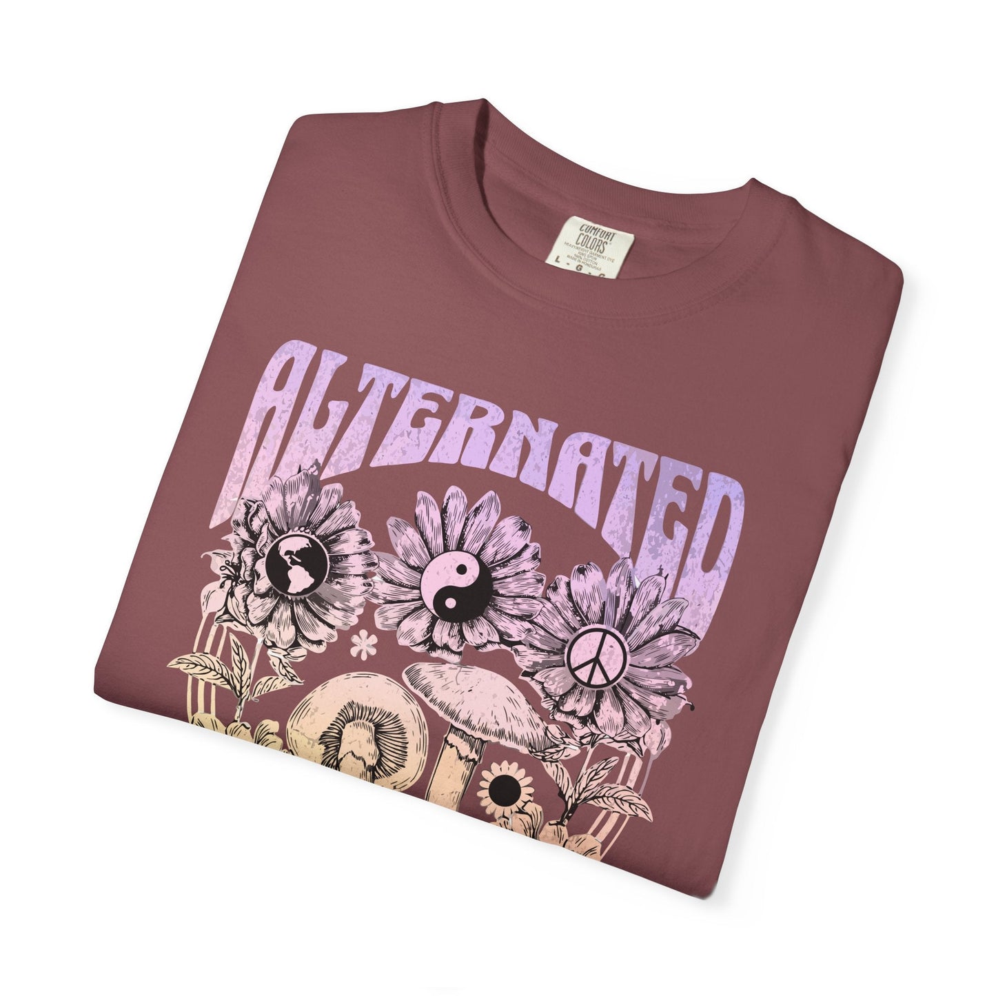 Psychedelic Mushroom T-Shirt with Vintage Hippie Design - Retro Style