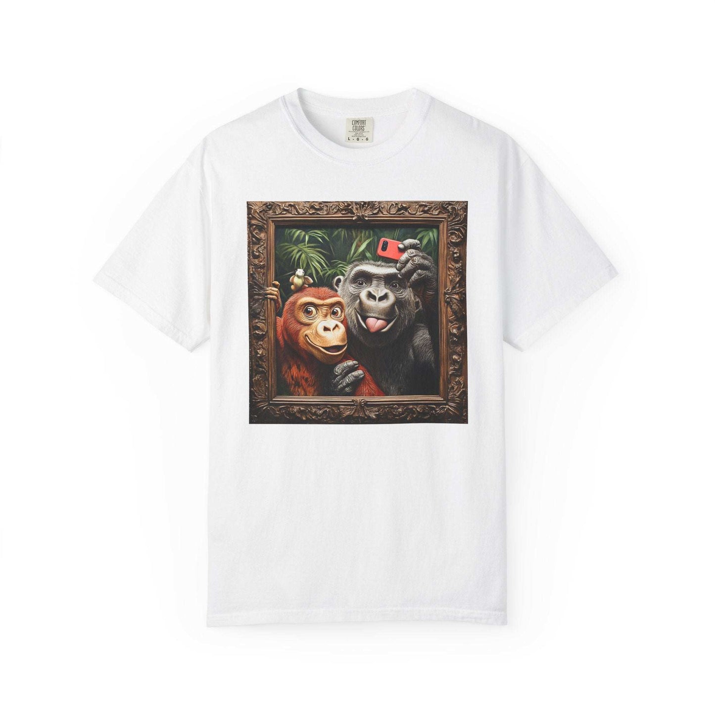 Jungle Friends T-shirt – Funny Apes Selfie in Jungle Frame