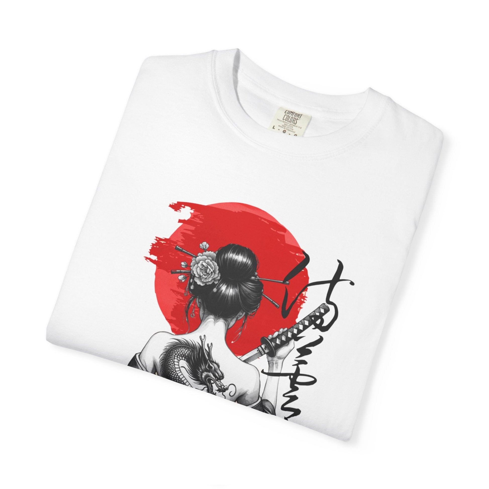Geisha dragon graphic t-shirt - Japanese inspired cool art design