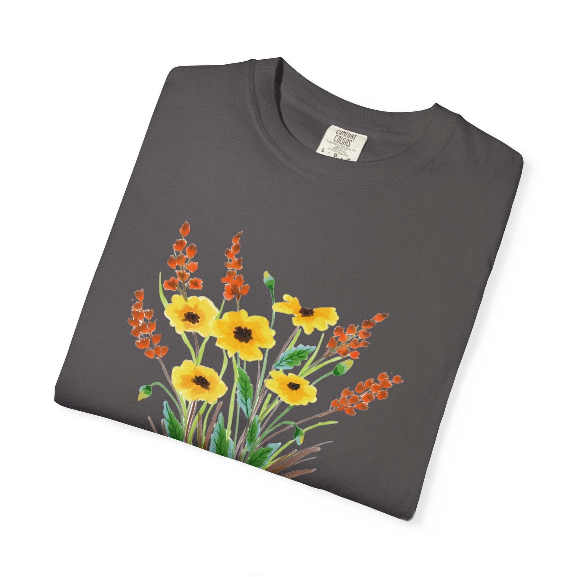 Nature love t-shirt with floral design – Eco-friendly fashion