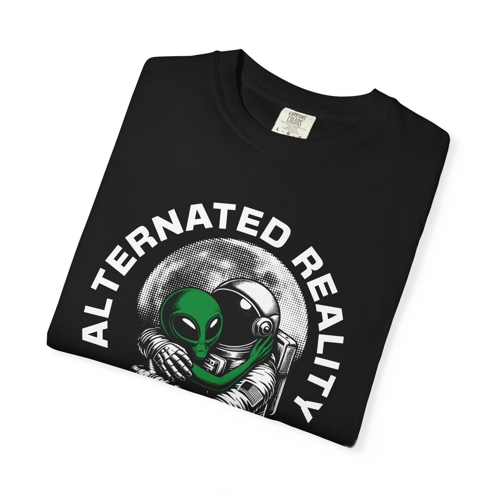 Alien love t-shirt with vintage alien and astronaut design