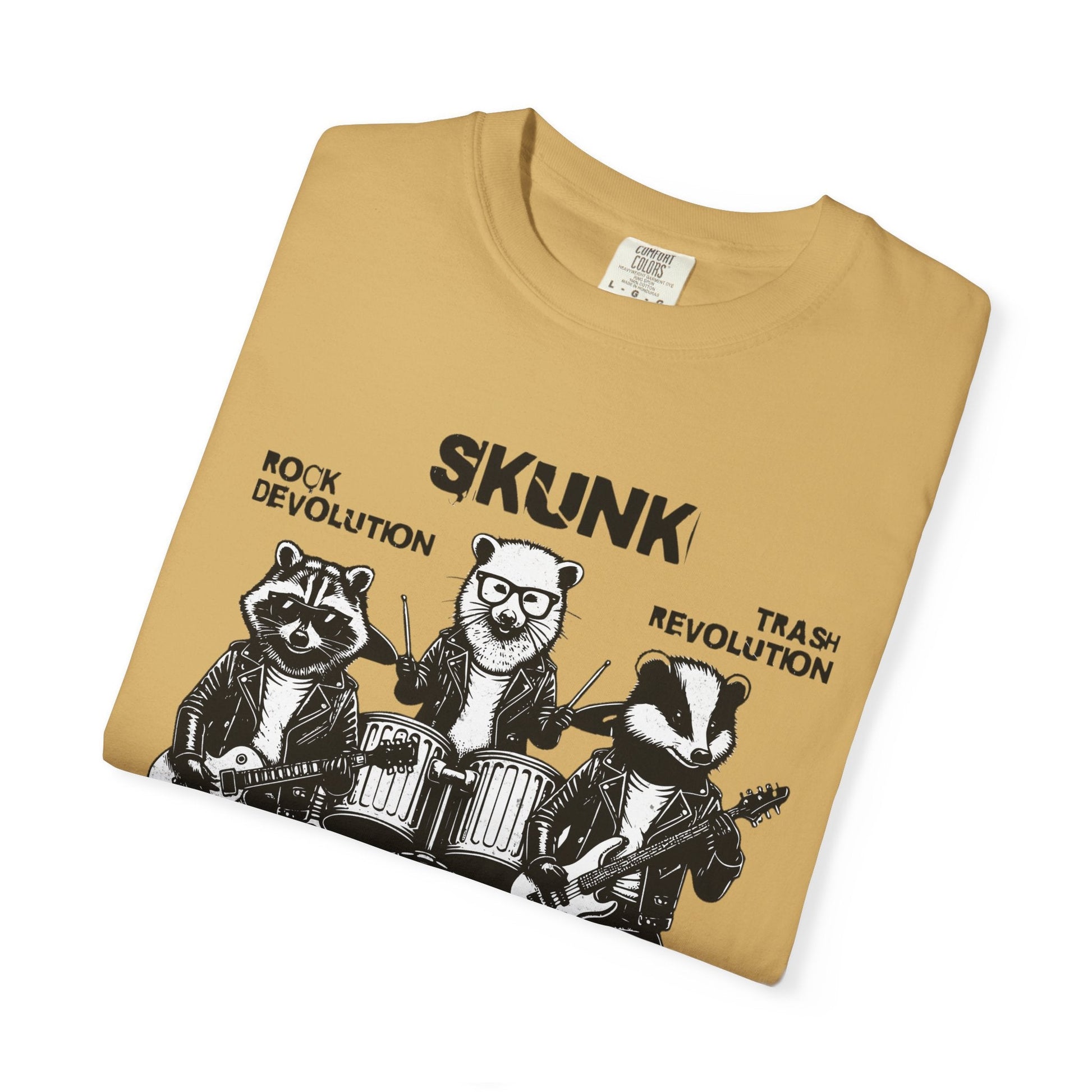 Vintage Skunk band t-shirt for rock music and cartoon fans