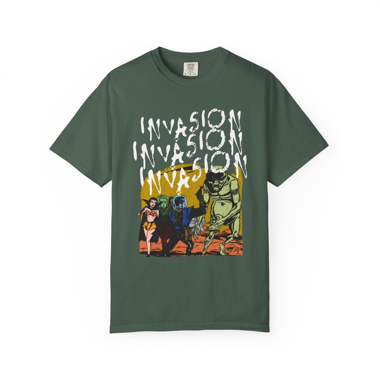Graphic T-Shirt - Alien Invasion Sci-Fi Vintage Design Tee