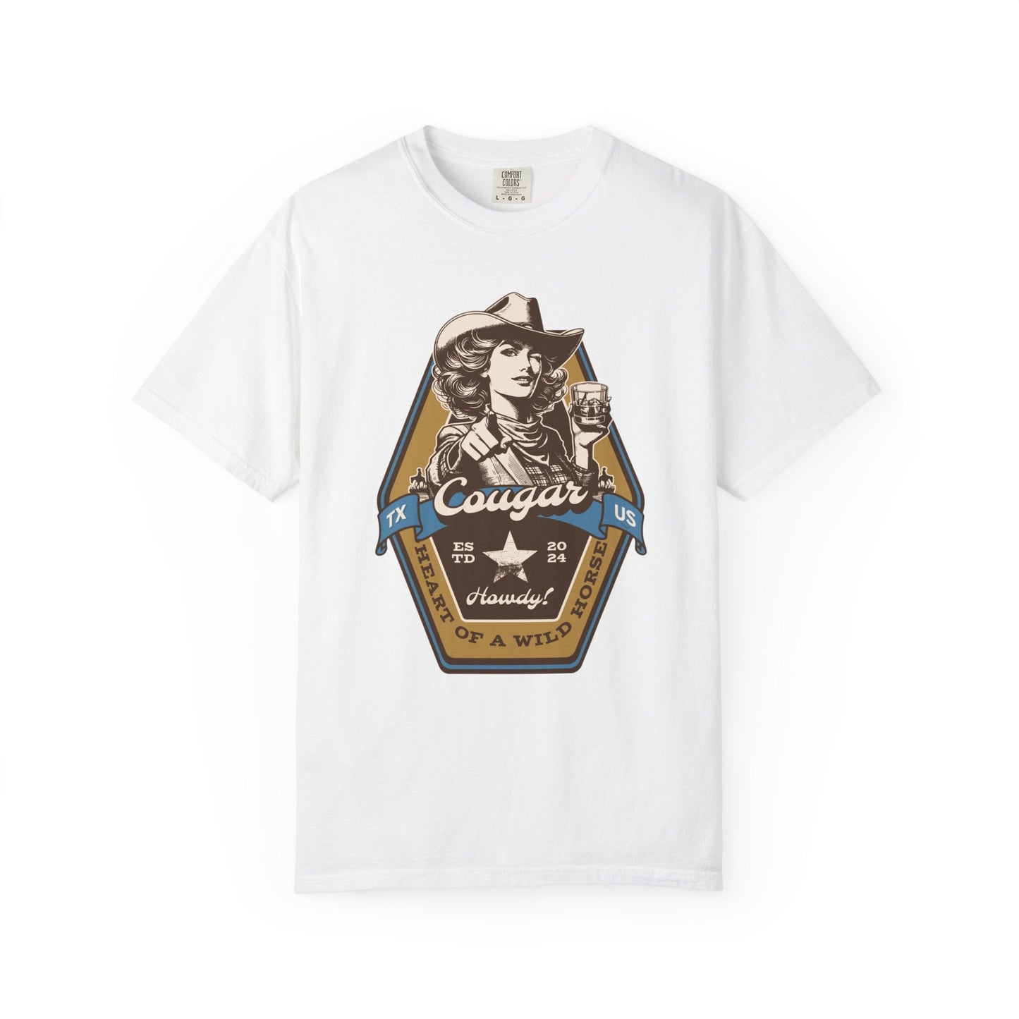 Cougar beer stylish  t-shirt for men - Retro adventure look