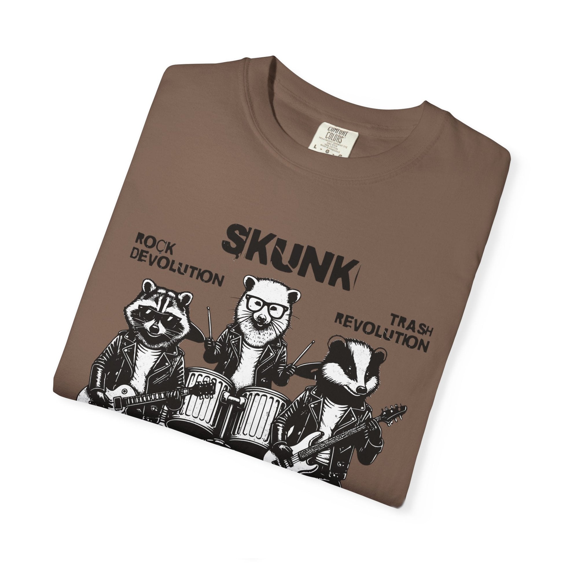 Vintage Skunk band t-shirt for rock music and cartoon fans