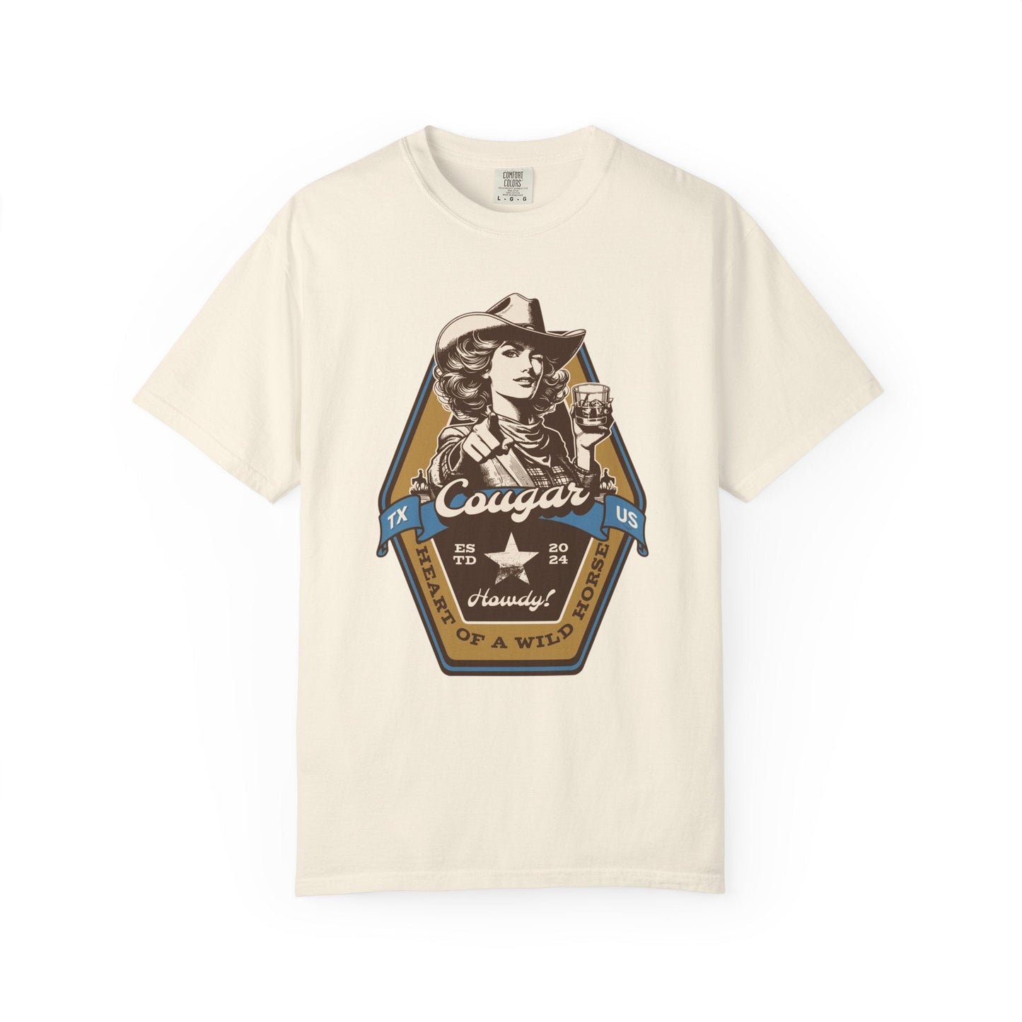 Cougar beer stylish  t-shirt for men - Retro adventure look