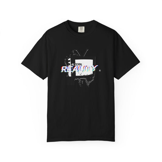 TV glitch t-shirt: Bold graphic design and edgy style