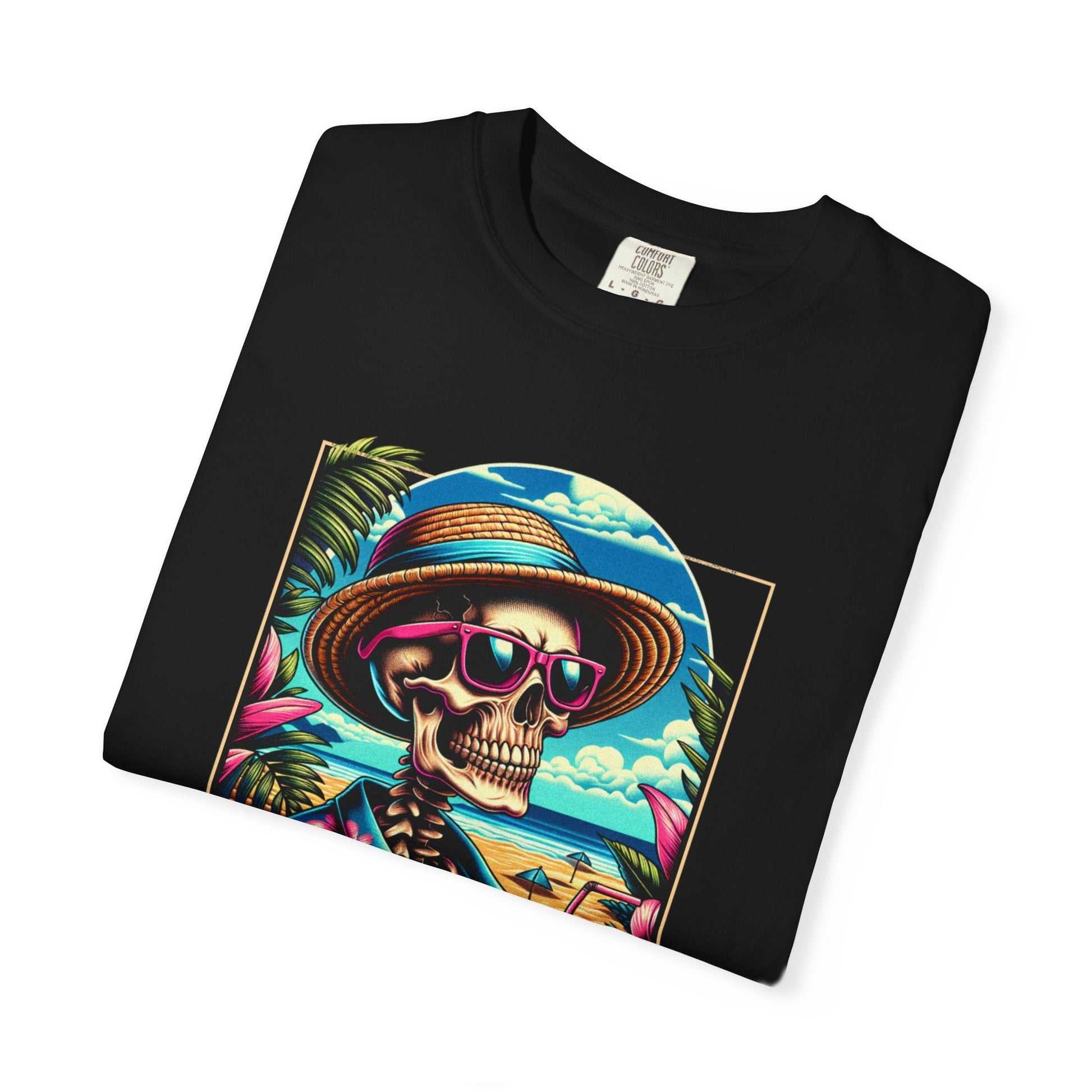 Holiday skull t-shirt - Fun beach vibe with skeleton & tropical design