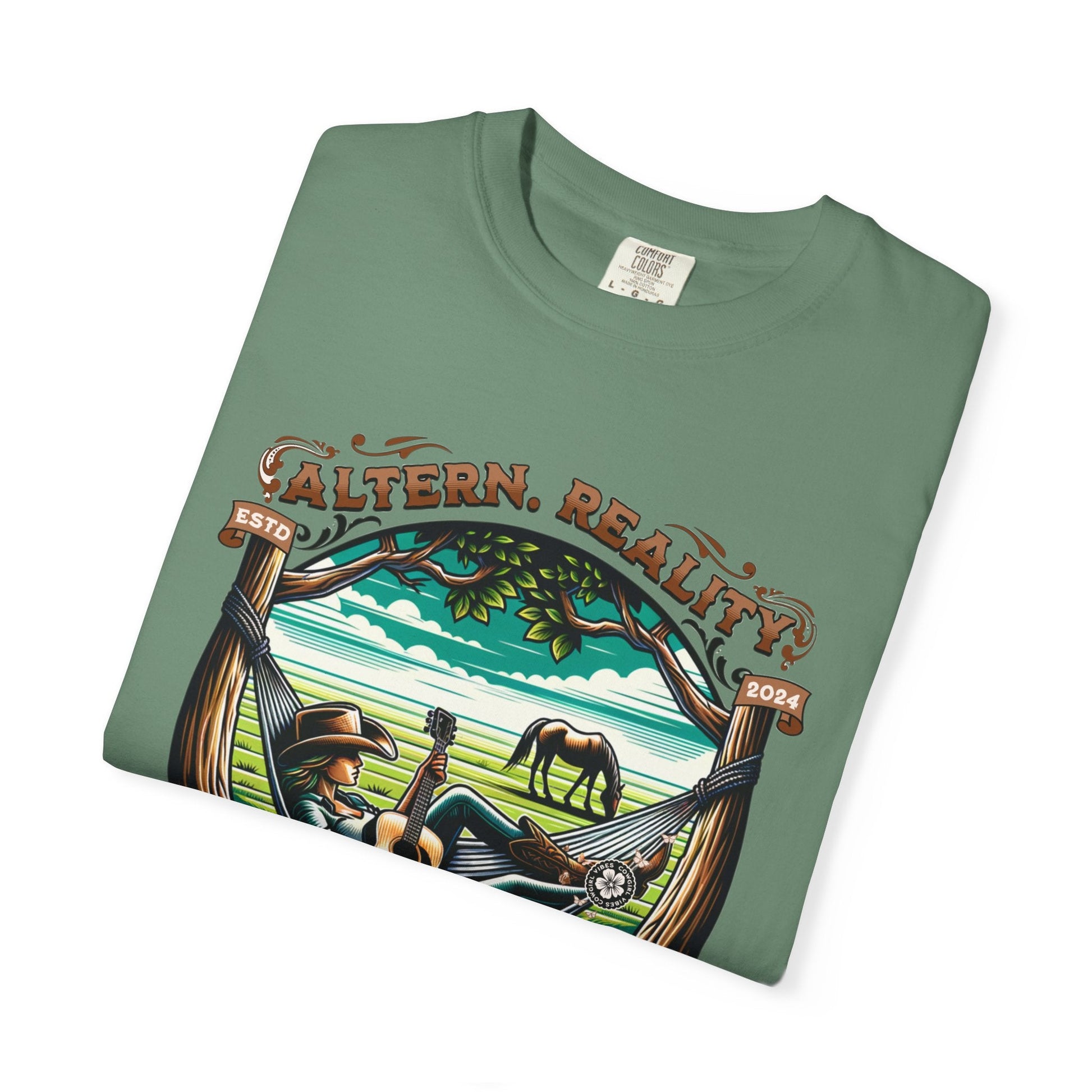 Guitar attitude design t-shirt - Relaxed cowgirl playful vibe