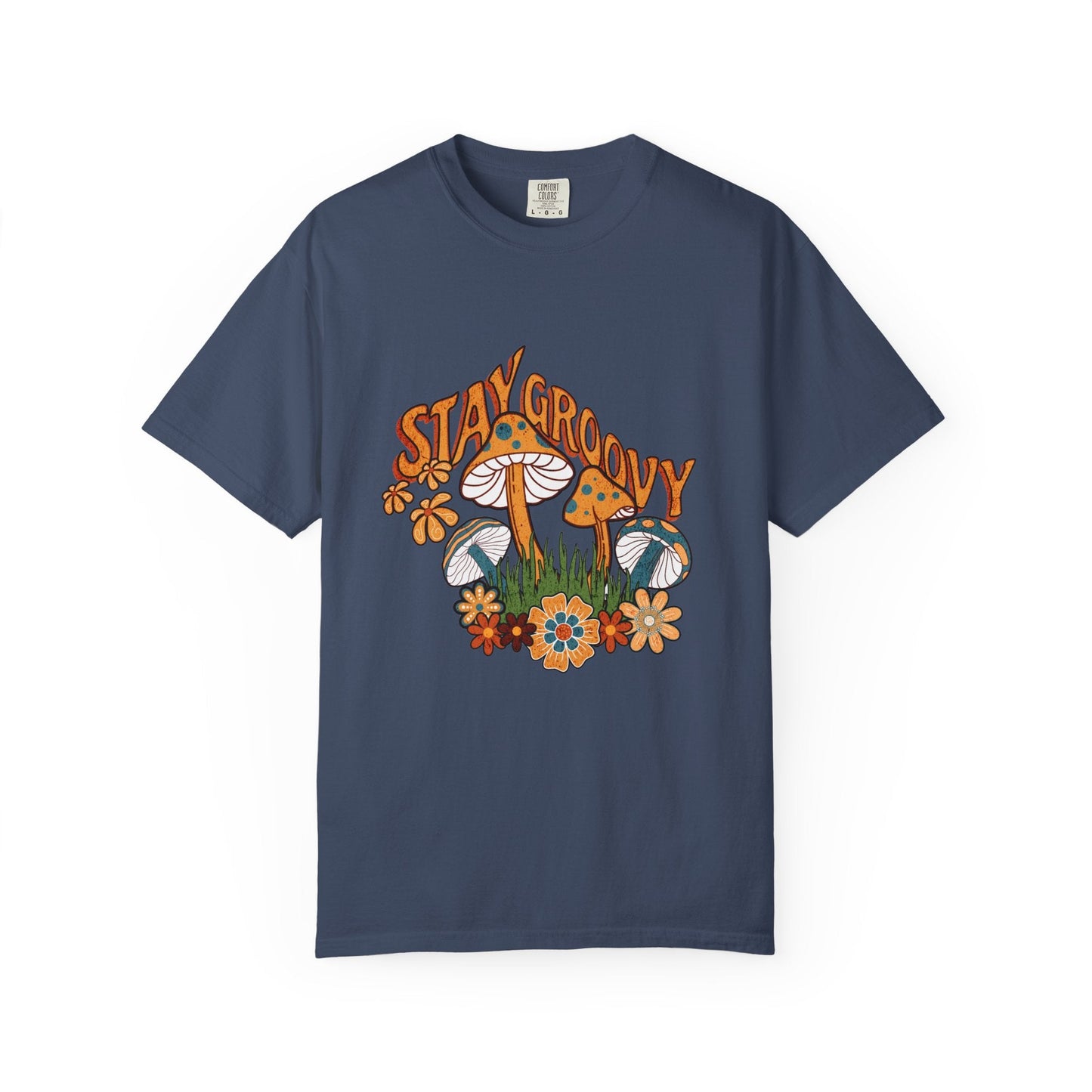 Stay groovy t-shirt with vintage mushroom design - Retro style tee