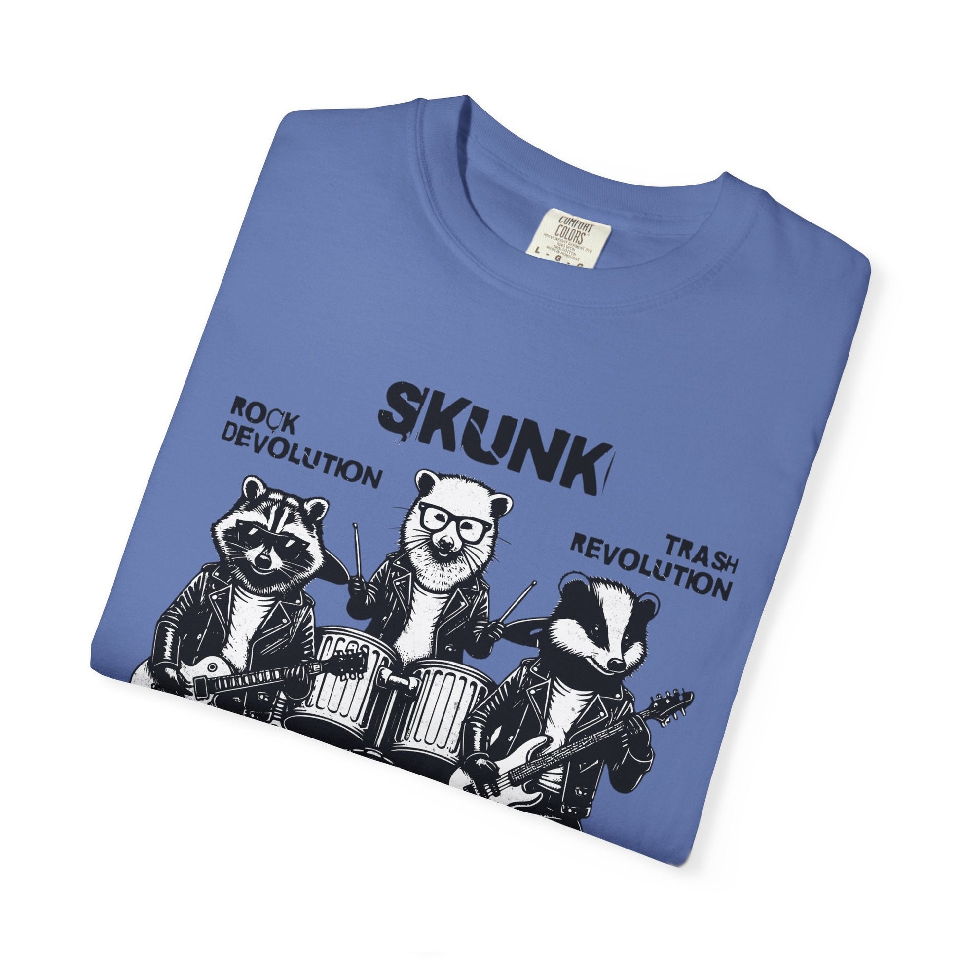 Vintage Skunk band t-shirt for rock music and cartoon fans