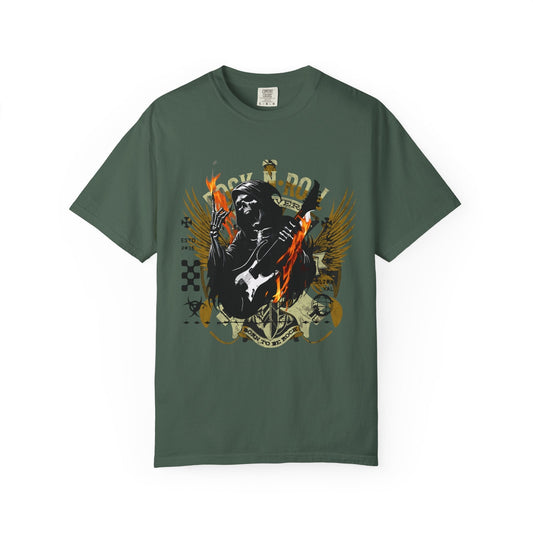 Rock 'n' roll guitar t-shirt for vintage metal music & concert lovers