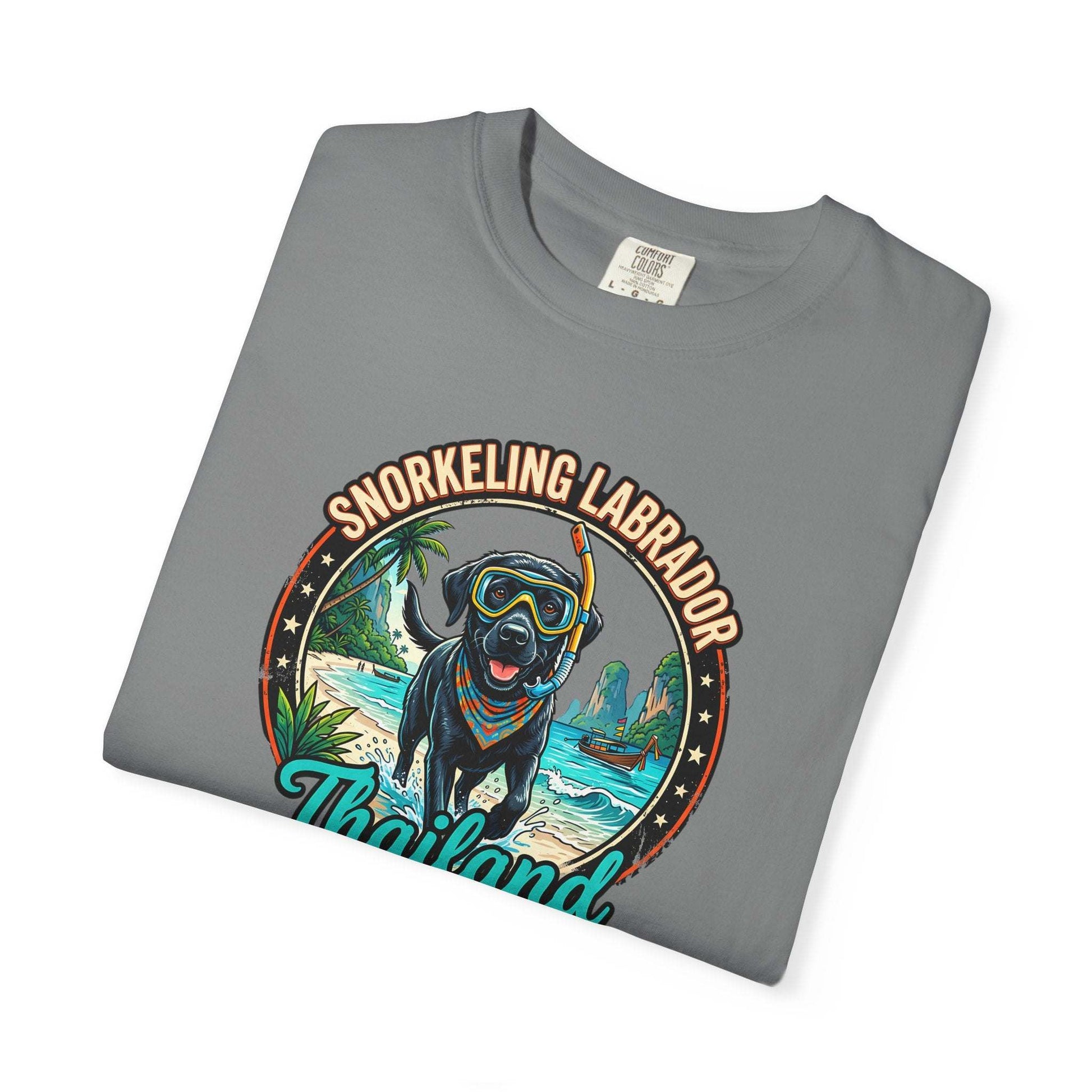 Labrador Holidays in Thailand Fun Tee for Dogs Lovers