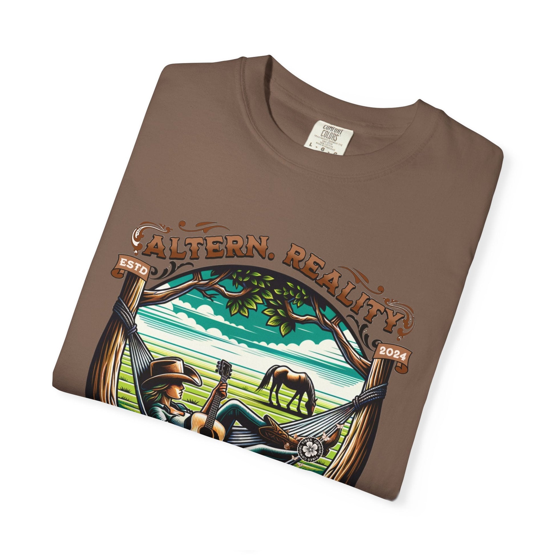 Guitar attitude design t-shirt - Relaxed cowgirl playful vibe