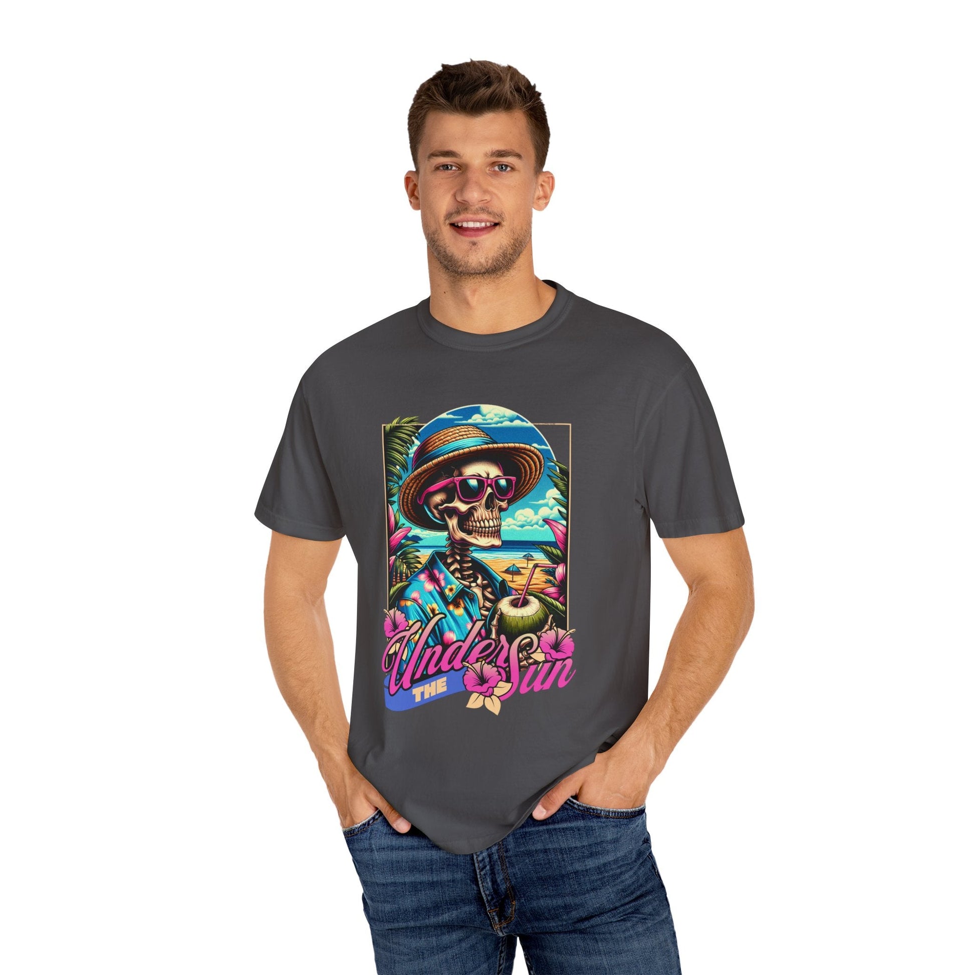 Holiday skull t-shirt - Fun beach vibe with skeleton & tropical design
