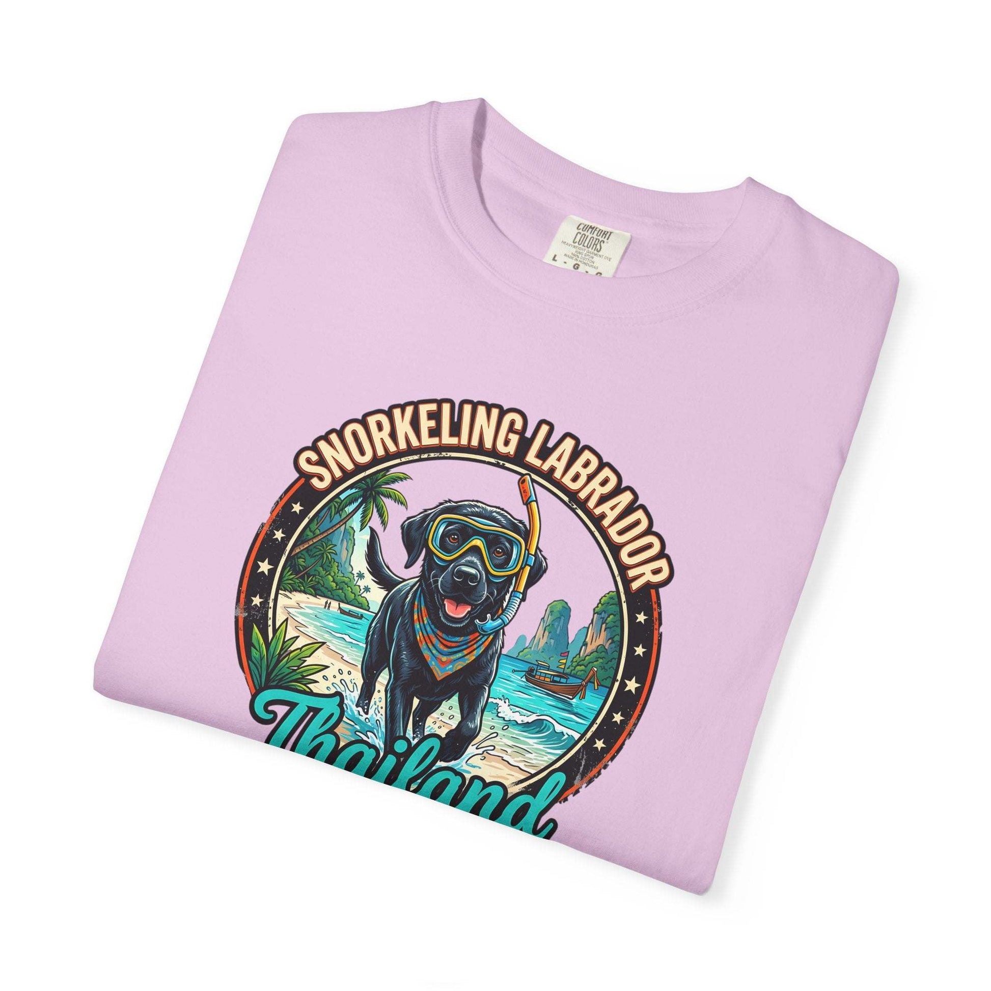 Labrador Holidays in Thailand Fun Tee for Dogs Lovers