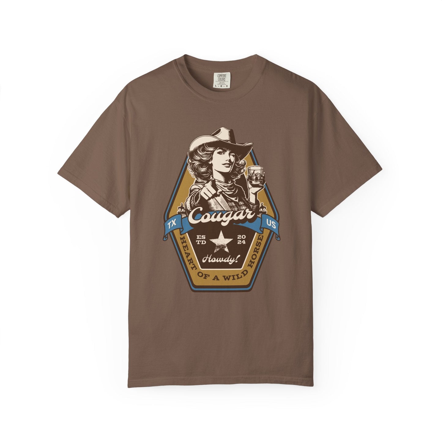 Cougar beer stylish  t-shirt for men - Retro adventure look