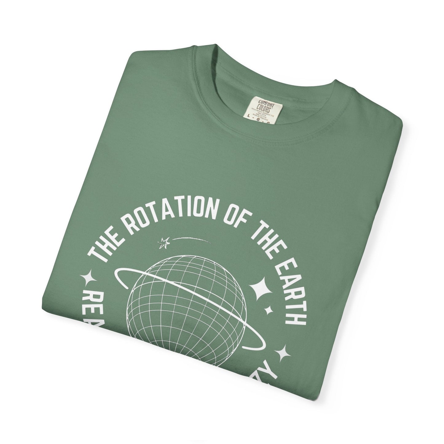 Earth rotation t-shirt - Unique globe design for adventure lovers