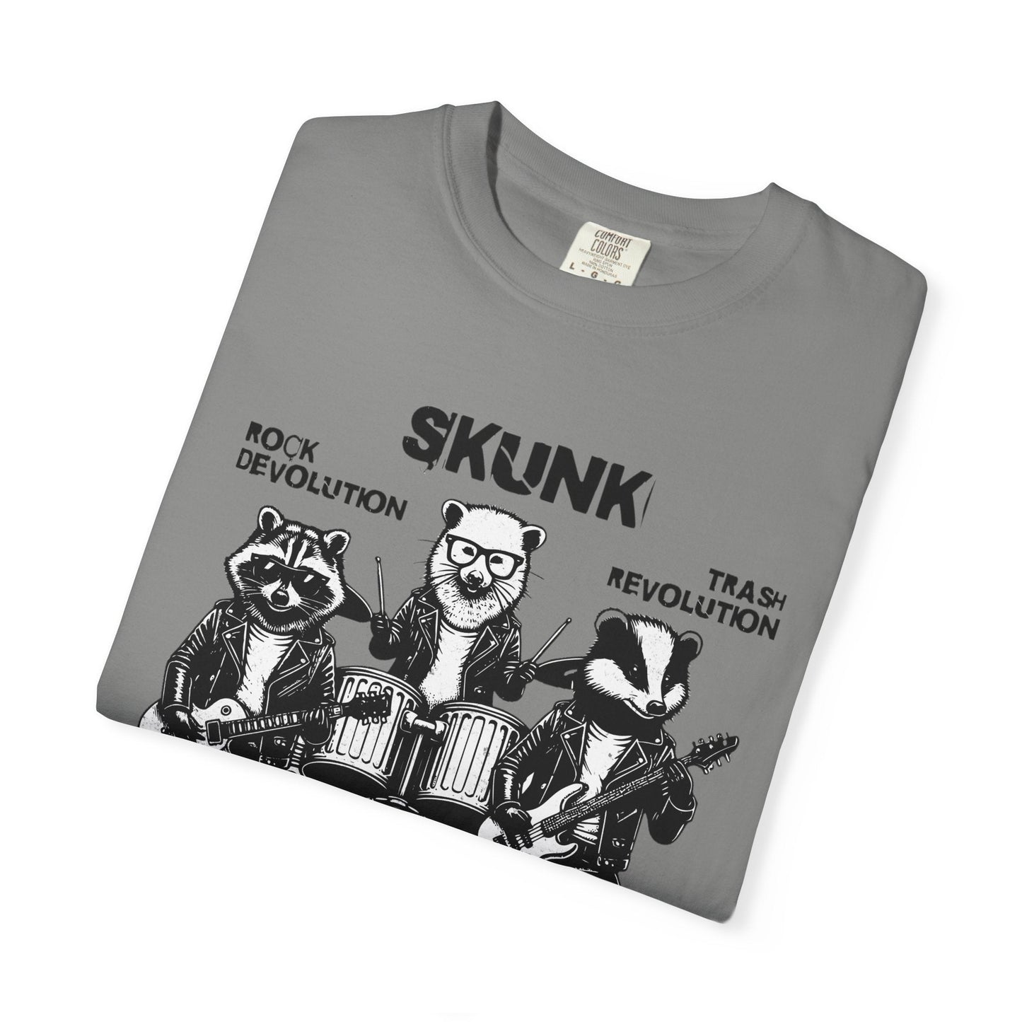 Vintage Skunk band t-shirt for rock music and cartoon fans